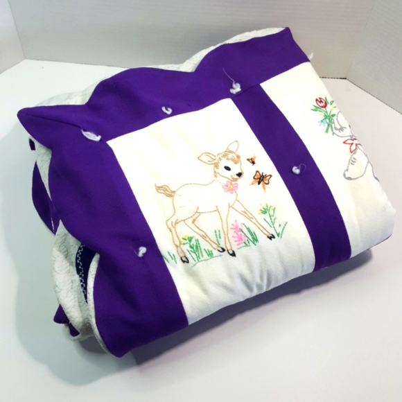 Vintage Handmade Baby Child Quilt Coverlet with Baby Animals - Picture 2 of 13